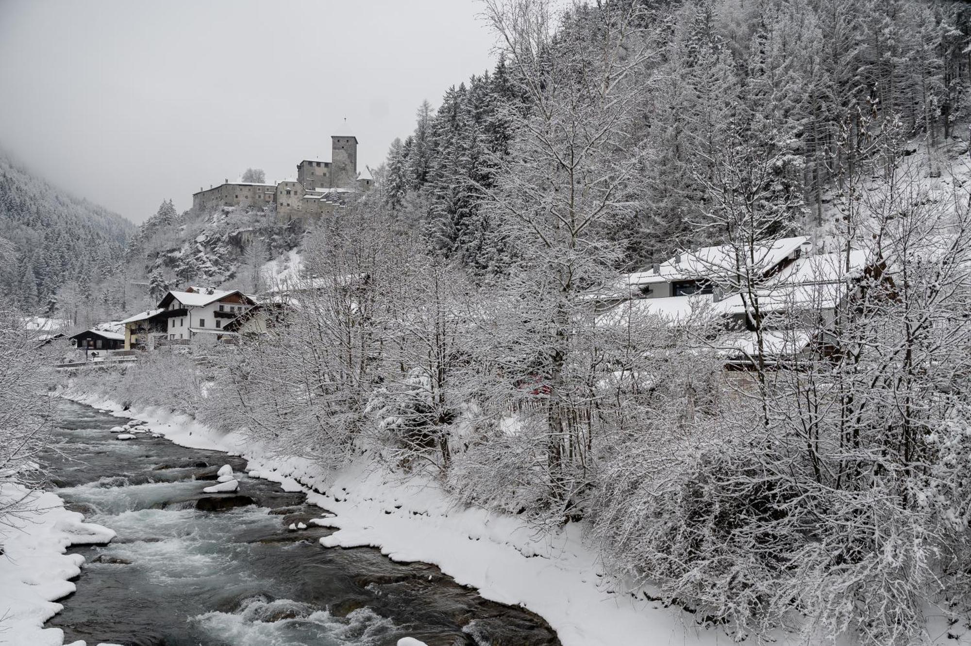 Residenz Feldmuehle Unterhalb Der Burg Taufers Apartment Campo Tures Ngoại thất bức ảnh